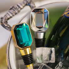 Load image into Gallery viewer, Single gem wine stopper, dark crystal