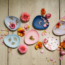 Load image into Gallery viewer, Moon porcelain ring dish