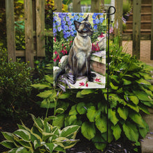 Load image into Gallery viewer, Siamese cat in the Garden Garden Flag – Decorative Outdoor Yard Flag CDCO0026GF