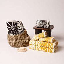 Load image into Gallery viewer, Ciao Zen Bath Towel - Mustard