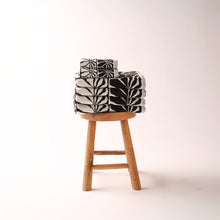 Load image into Gallery viewer, Ciao Zen Bath Towel - Black