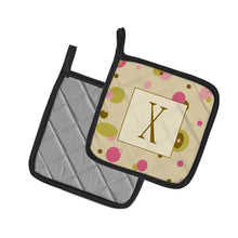 Load image into Gallery viewer, Letter X Initial Monogram - Tan Dots Pot Holders - Set of 2 - Heat-Resistant Kitchen Essentials CJ1004-XPTHD