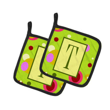 Load image into Gallery viewer, Letter T Monogram - Lime Green Pot Holders - Set of 2 - Heat-Resistant Kitchen Essentials CJ1010-TPTHD