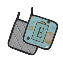 Load image into Gallery viewer, Monogram - Initial E Blue Dots Pot Holders - Set of 2 - Heat-Resistant Kitchen Essentials CJ1013-EPTHD