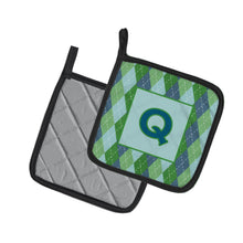 Load image into Gallery viewer, Initial Q Monogram - Blue Argoyle Pot Holders - Set of 2 - Heat-Resistant Kitchen Essentials CJ1020-QPTHD