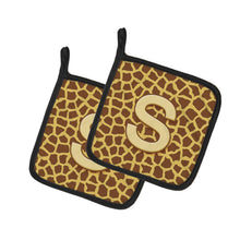 Load image into Gallery viewer, Monogram Initial S Giraffe Pot Holders - Set of 2 - Heat-Resistant Kitchen Essentials CJ1025-SPTHD