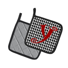 Load image into Gallery viewer, Monogram Initial Y Houndstooth Black Pot Holders - Set of 2 - Heat-Resistant Kitchen Essentials CJ1035-YPTHD