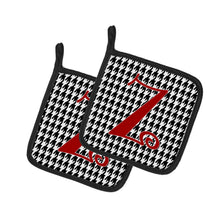 Load image into Gallery viewer, Monogram Initial Z Houndstooth Black Pot Holders - Set of 2 - Heat-Resistant Kitchen Essentials CJ1035-ZPTHD