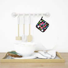 Load image into Gallery viewer, Monogram Initial Q Polkadots and Pink Pot Holders - Set of 2 - Heat-Resistant Kitchen Essentials CJ1038-QPTHD