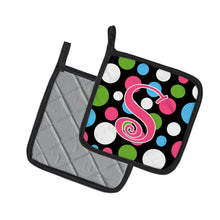 Load image into Gallery viewer, Monogram Initial S Polkadots and Pink Pot Holders - Set of 2 - Heat-Resistant Kitchen Essentials CJ1038-SPTHD