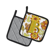 Load image into Gallery viewer, Letter B Floral Mustard and Green Pot Holders - Set of 2 - Heat-Resistant Kitchen Essentials CJ2003-BPTHD