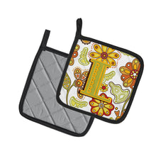 Load image into Gallery viewer, Letter L Floral Mustard and Green Pot Holders - Set of 2 - Heat-Resistant Kitchen Essentials CJ2003-LPTHD