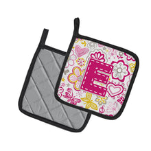 Load image into Gallery viewer, Letter E Flowers and Butterflies Pink Pot Holders - Set of 2 - Heat-Resistant Kitchen Essentials CJ2005-EPTHD
