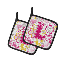 Load image into Gallery viewer, Letter L Flowers and Butterflies Pink Pot Holders - Set of 2 - Heat-Resistant Kitchen Essentials CJ2005-LPTHD