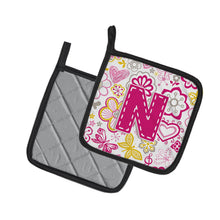 Load image into Gallery viewer, Letter N Flowers and Butterflies Pink Pot Holders - Set of 2 - Heat-Resistant Kitchen Essentials CJ2005-NPTHD