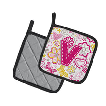 Load image into Gallery viewer, Letter V Flowers and Butterflies Pink Pot Holders - Set of 2 - Heat-Resistant Kitchen Essentials CJ2005-VPTHD