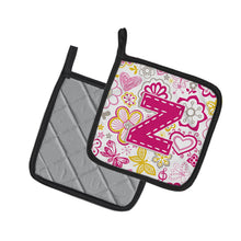 Load image into Gallery viewer, Letter Z Flowers and Butterflies Pink Pot Holders - Set of 2 - Heat-Resistant Kitchen Essentials CJ2005-ZPTHD
