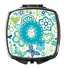 Load image into Gallery viewer, Letter Q Flowers and Butterflies Teal Blue Compact Mirror – Stylish Purse Mirror with Artistic Covers CJ2006-QSCM