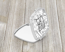 Load image into Gallery viewer, Letter K Musical Note Letters Compact Mirror – Stylish Purse Mirror with Artistic Covers CJ2007-KSCM