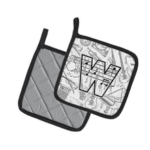 Load image into Gallery viewer, Letter W Musical Note Letters Pot Holders - Set of 2 - Heat-Resistant Kitchen Essentials CJ2007-WPTHD