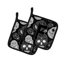 Load image into Gallery viewer, Letter F Day of the Dead Skulls Black Pot Holders - Set of 2 - Heat-Resistant Kitchen Essentials CJ2008-FPTHD