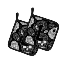 Load image into Gallery viewer, Letter L Day of the Dead Skulls Black Pot Holders - Set of 2 - Heat-Resistant Kitchen Essentials CJ2008-LPTHD
