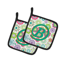 Load image into Gallery viewer, Letter B Flowers Pink Teal Green Initial Pot Holders - Set of 2 - Heat-Resistant Kitchen Essentials CJ2011-BPTHD