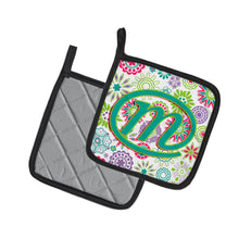 Load image into Gallery viewer, Letter M Flowers Pink Teal Green Initial Pot Holders - Set of 2 - Heat-Resistant Kitchen Essentials CJ2011-MPTHD