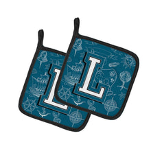 Load image into Gallery viewer, Letter L Sea Doodles Initial Alphabet Pot Holders - Set of 2 - Heat-Resistant Kitchen Essentials CJ2014-LPTHD