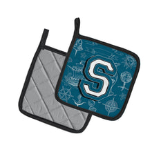Load image into Gallery viewer, Letter S Sea Doodles Initial Alphabet Pot Holders - Set of 2 - Heat-Resistant Kitchen Essentials CJ2014-SPTHD