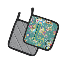 Load image into Gallery viewer, Letter L Circle Circle Teal Initial Alphabet Pot Holders - Set of 2 - Heat-Resistant Kitchen Essentials CJ2015-LPTHD