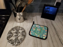 Load image into Gallery viewer, Letter U Circle Circle Teal Initial Alphabet Pot Holders - Set of 2 - Heat-Resistant Kitchen Essentials CJ2015-UPTHD