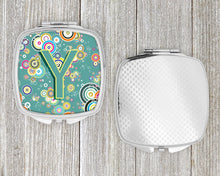 Load image into Gallery viewer, Letter Y Circle Circle Teal Initial Alphabet Compact Mirror – Stylish Purse Mirror with Artistic Covers CJ2015-YSCM