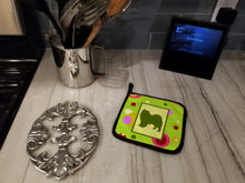 Load image into Gallery viewer, Samoyed Pot Holders - Set of 2 - Heat-Resistant Kitchen Essentials CK1093PTHD