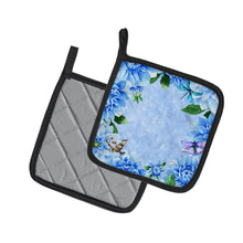 Load image into Gallery viewer, Blue Dahlias Pot Holders - Set of 2 - Heat-Resistant Kitchen Essentials