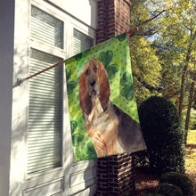 Load image into Gallery viewer, Shamrocks Bloodhound Flag Canvas House Size CK1813CHF