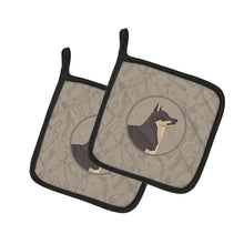 Load image into Gallery viewer, Swedish Vallhund In the Kitchen Pot Holders - Set of 2 - Heat-Resistant Kitchen Essentials CK2213PTHD