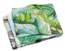 Load image into Gallery viewer, Scottish Terrier Beach Towel – Premium Towel Large, Colorful, and Ultra-Soft for Pool or Beach CK3001TWL3060