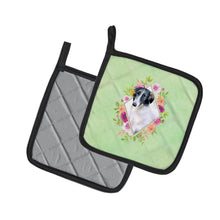 Load image into Gallery viewer, Borzoi Green Flowers Pot Holders - Set of 2 - Heat-Resistant Kitchen Essentials CK4282PTHD