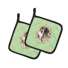 Load image into Gallery viewer, German Shorthaired Pointer Green Flowers Pot Holders - Set of 2 - Heat-Resistant Kitchen Essentials CK4317PTHD