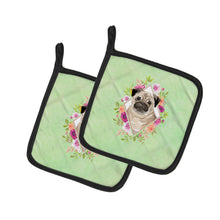 Load image into Gallery viewer, Fawn Pug Green Flowers Pot Holders - Set of 2 - Heat-Resistant Kitchen Essentials CK4378PTHD
