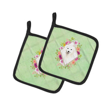Load image into Gallery viewer, Japanese Spitz Green Flowers Pot Holders - Set of 2 - Heat-Resistant Kitchen Essentials CK4389PTHD