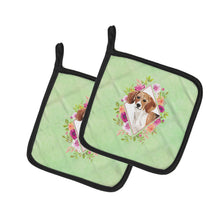 Load image into Gallery viewer, Beagle Green Flowers Pot Holders - Set of 2 - Heat-Resistant Kitchen Essentials CK4425PTHD