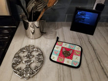 Load image into Gallery viewer, Havana Brown Cat Love Pot Holders - Set of 2 - Heat-Resistant Kitchen Essentials CK5120PTHD