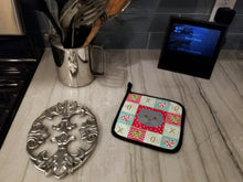 Load image into Gallery viewer, Scottish Fold Cat Love Pot Holders - Set of 2 - Heat-Resistant Kitchen Essentials CK5158PTHD