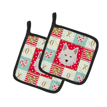 Load image into Gallery viewer, Danish Spitz Love Pot Holders - Set of 2 - Heat-Resistant Kitchen Essentials CK5194PTHD