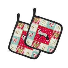 Load image into Gallery viewer, Silver Fox Love Pot Holders - Set of 2 - Heat-Resistant Kitchen Essentials CK5298PTHD
