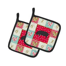 Load image into Gallery viewer, Devon Large Black Pig Love Pot Holders - Set of 2 - Heat-Resistant Kitchen Essentials CK5358PTHD