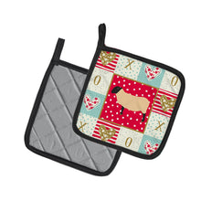Load image into Gallery viewer, Suffolk Sheep Love Pot Holders - Set of 2 - Heat-Resistant Kitchen Essentials CK5399PTHD