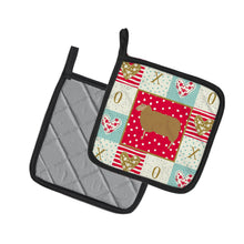 Load image into Gallery viewer, East Friesian Sheep Love Pot Holders - Set of 2 - Heat-Resistant Kitchen Essentials CK5404PTHD